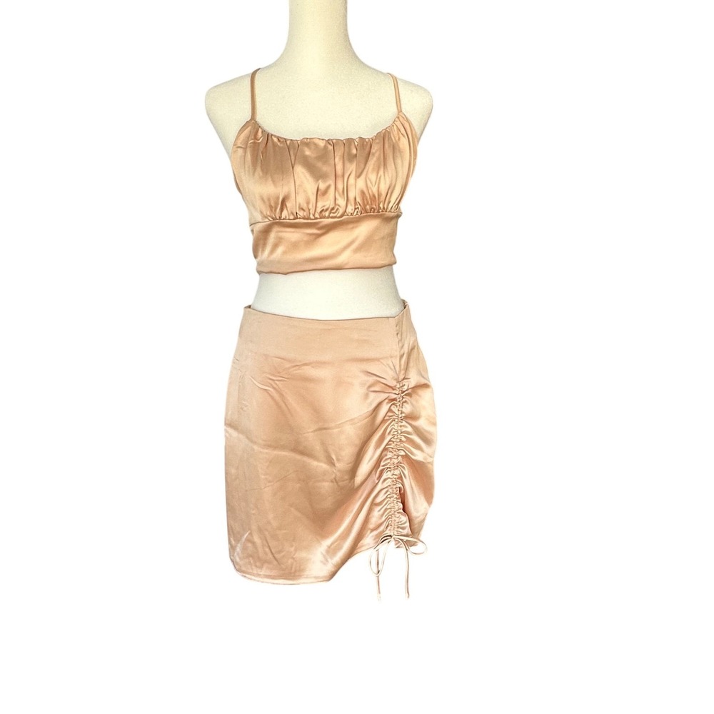 Forever 21 Top and Skirt Set Ruched Bodycon Mini Skirt L Peach Blush Prom Flirty